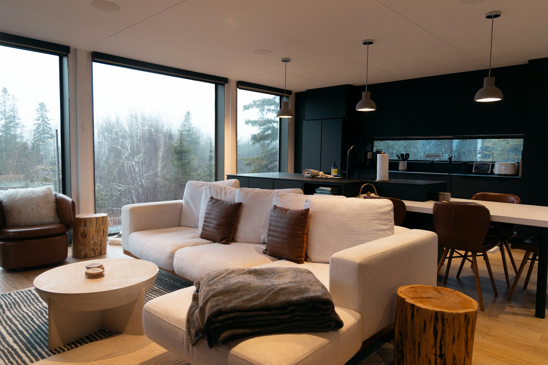 A living room with furnitures